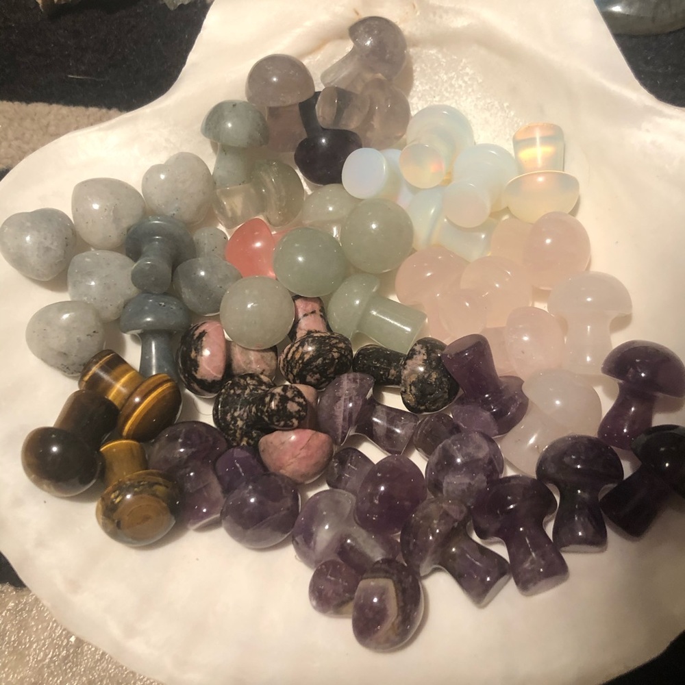 3 THREE Crystal mini Mushrooms Toadstool Carvings